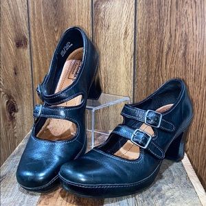 Clarks Artisan Mary Janes